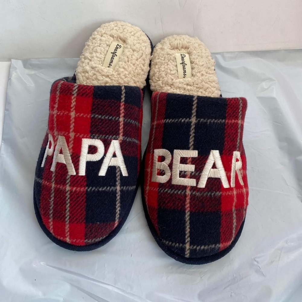 Dearfoams Mens Papa Bear Clog Slippers Buffalo Plaid  Size Medium US 9-10
